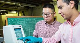 Shenghua Wu received a 2018 FDCG award for his work on innovative asphalt mixtures. In the photo, Omar Tahri, left, a civil engineering junior from Morocco, works side by side with Assistant Professor Dr. Shenghua Wu in the asphalt lab.